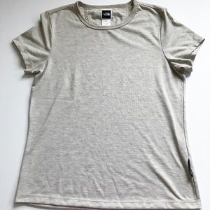The North Face Short sleeves Shirt S